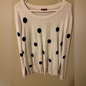Woman’s Polka Dot Sweater size XL